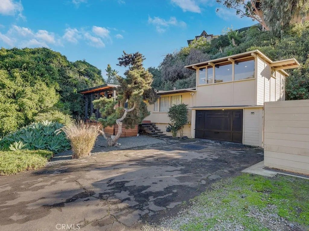 Photo of 999 Gage Dr, San Diego, CA 92106 (MLS # ND25280564)