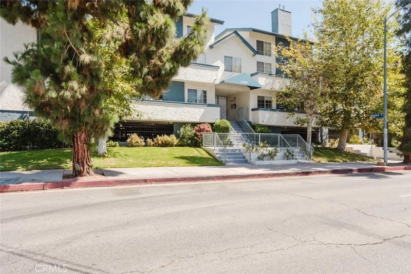 21529 Saticoy Street 217