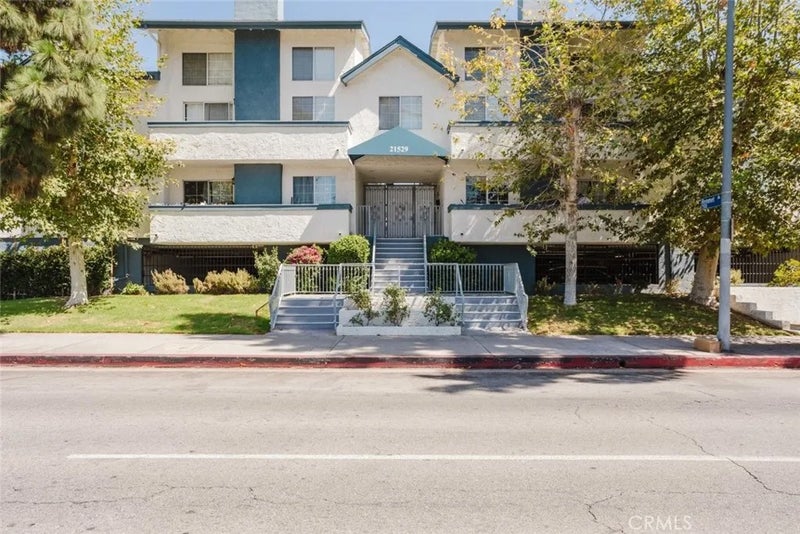 21529 Saticoy Street 217