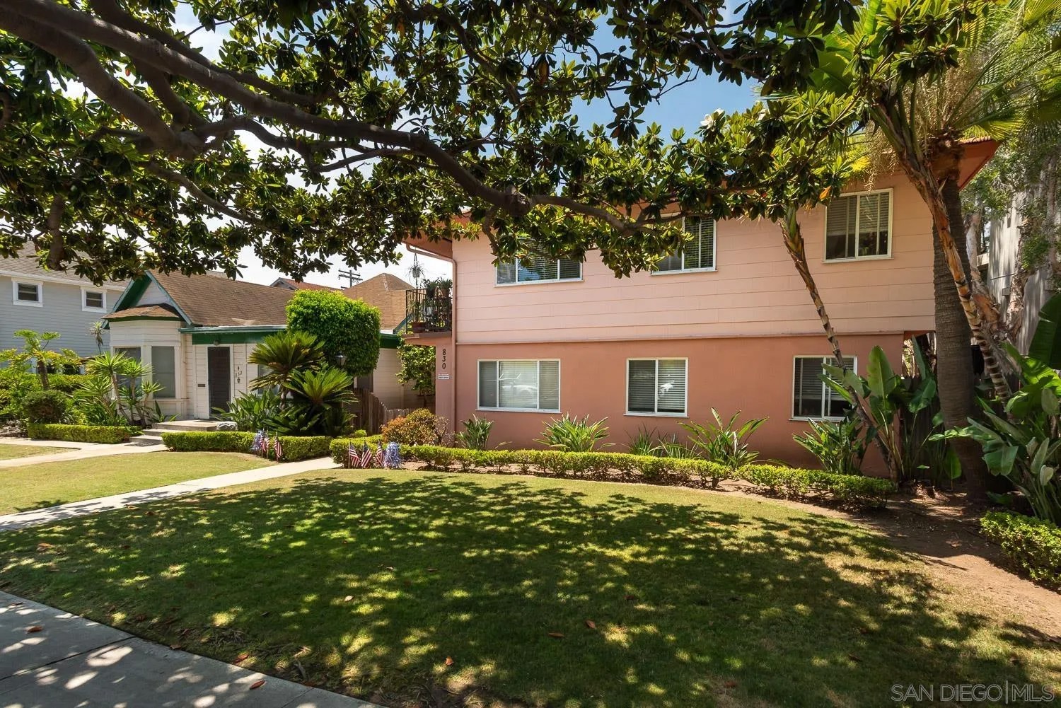 830 C Ave