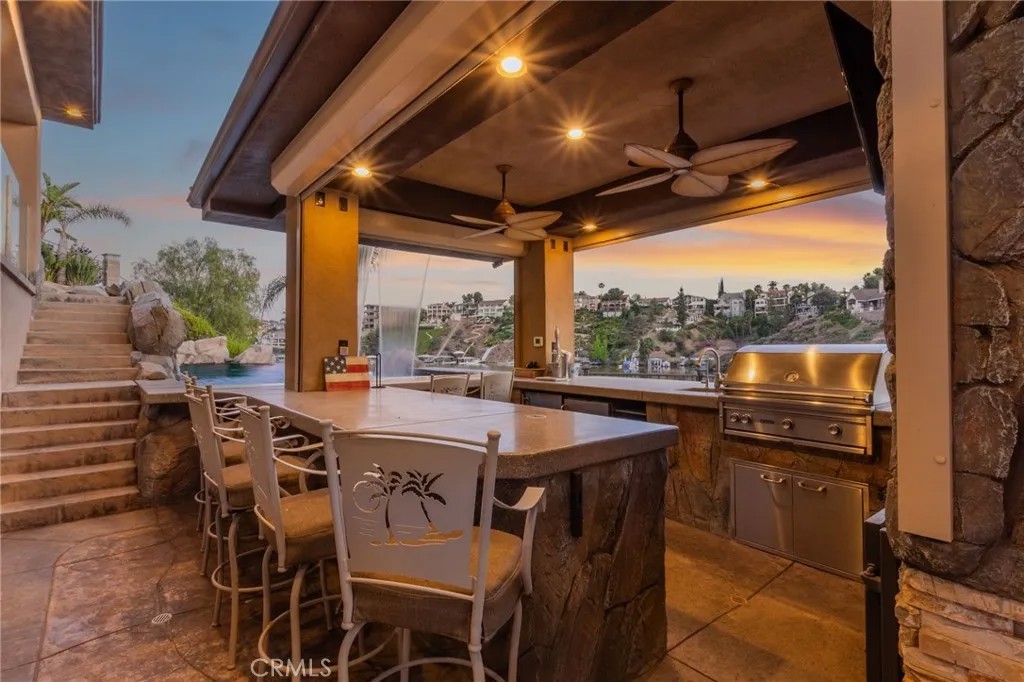 22571 Canyon Lake Drive North