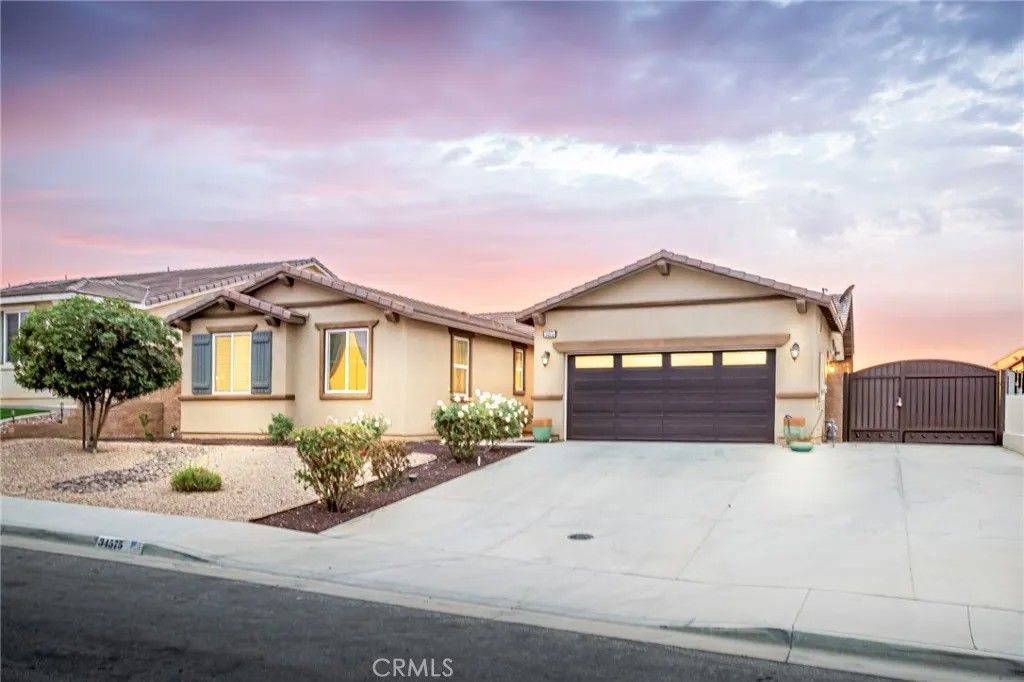 Photo of 34575 Persian Lilac St, Winchester, CA 92596 (MLS # SW26031773)