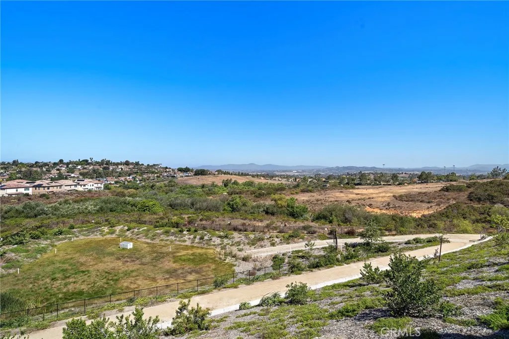 1758 Valley Oak Way