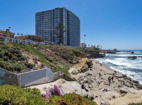 Tiny photo for 939 Coast Blvd #4A, La Jolla, CA 92037 (MLS # 250028424)