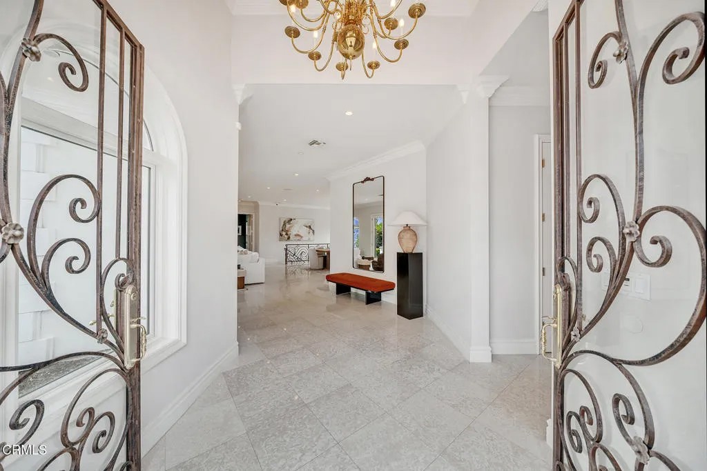 450 Palmerstone Drive