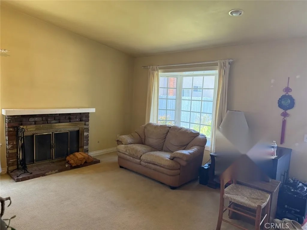 3852 Uris Ct