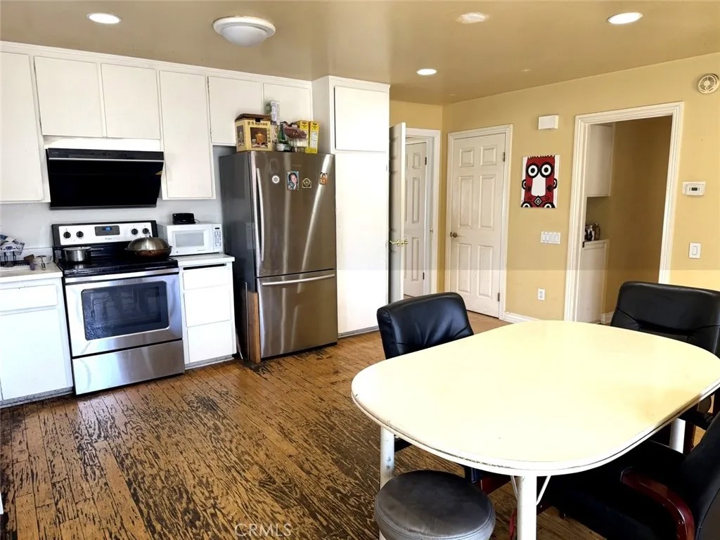 3852 Uris Ct
