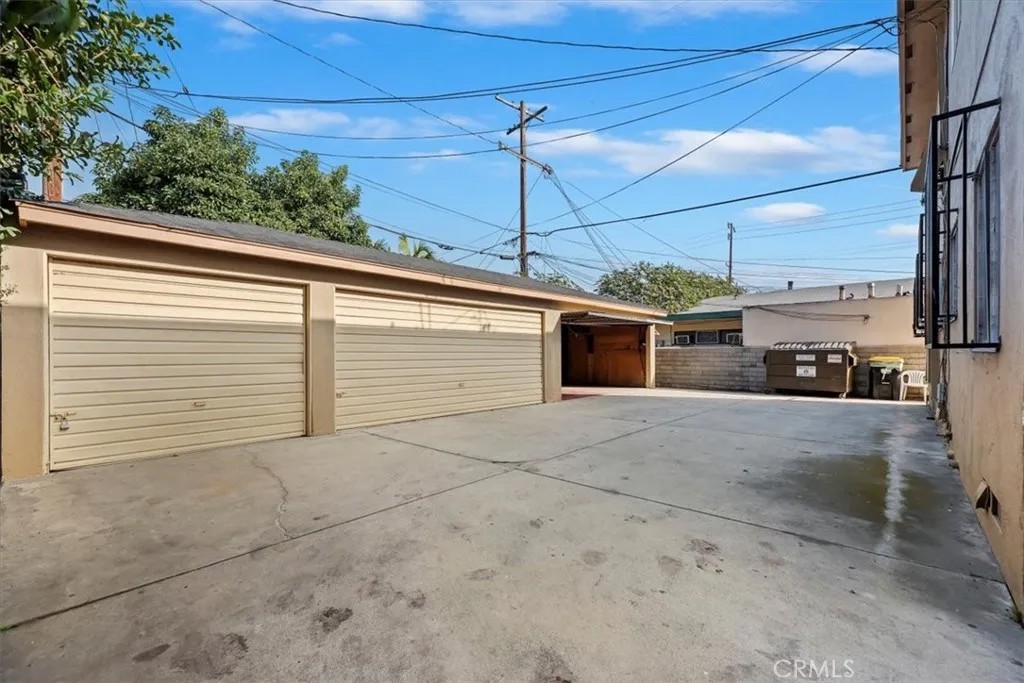 3213 Hill