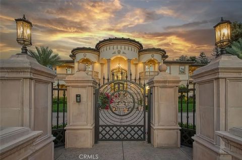 Tiny photo for 6060 N Van Ness Blvd, Fresno, CA 93711 (MLS # SC25247454)