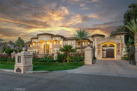 Tiny photo for 6060 N Van Ness Blvd, Fresno, CA 93711 (MLS # SC25247454)