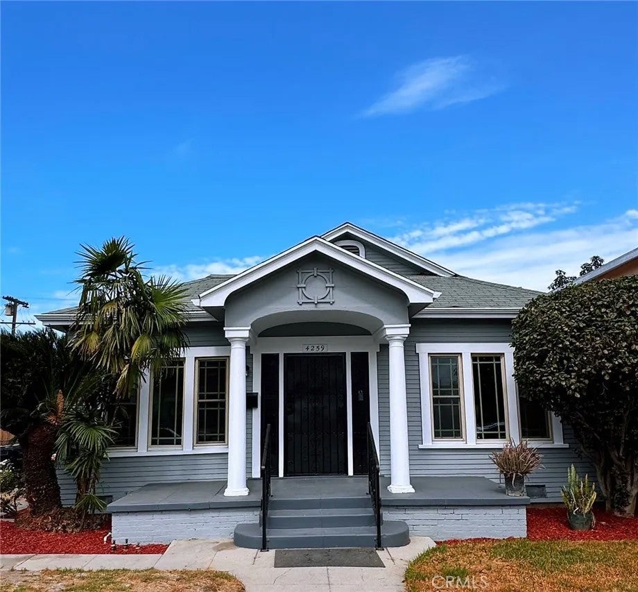 4259 Walton Avenue