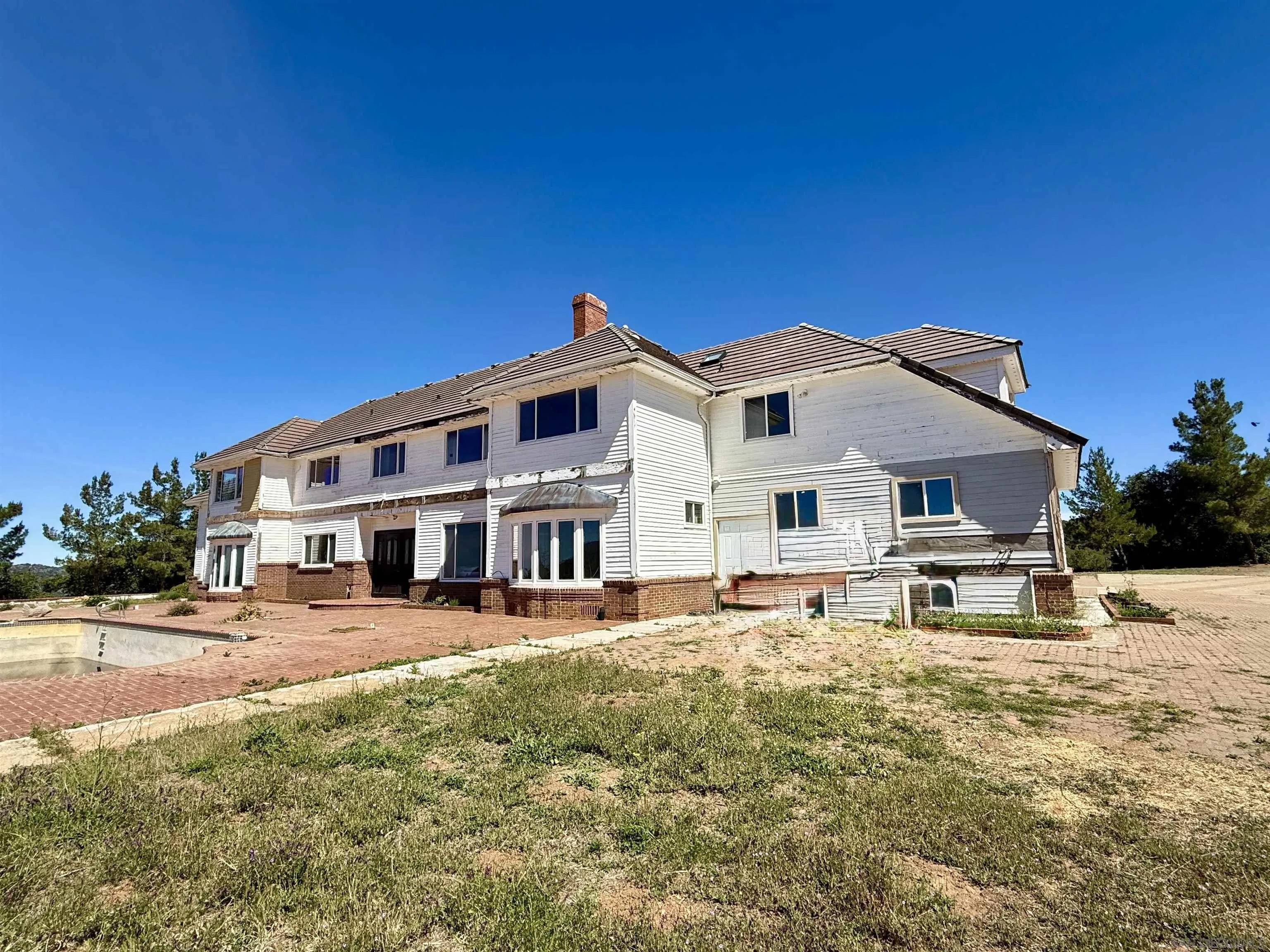 5755 Boulder Creek Rd.