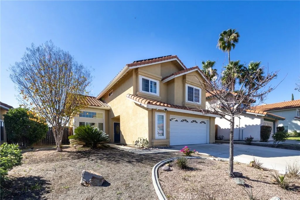 39749 Almansa Court