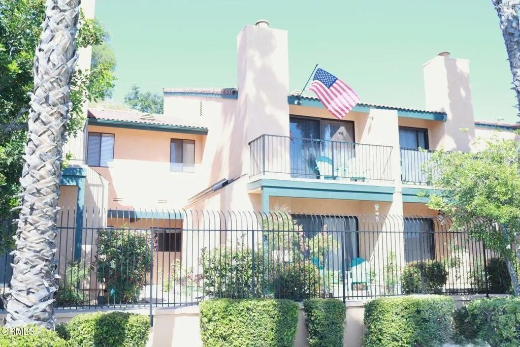 Photo of 503 Arundell Circle, Fillmore, CA 93015 (MLS # V1-35622)