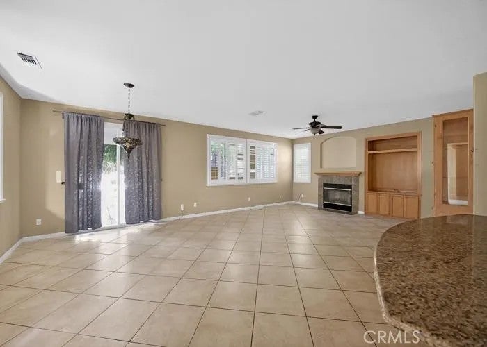 1671 Observation Way