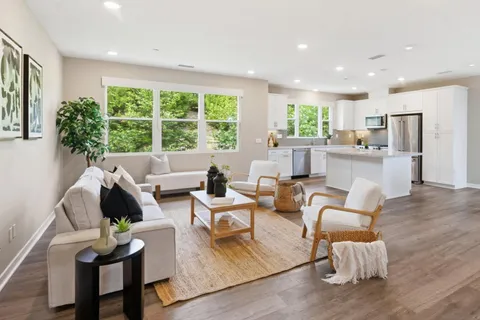 2902 Via Alta Pl, San Diego, CA 92108 - #: 260008867