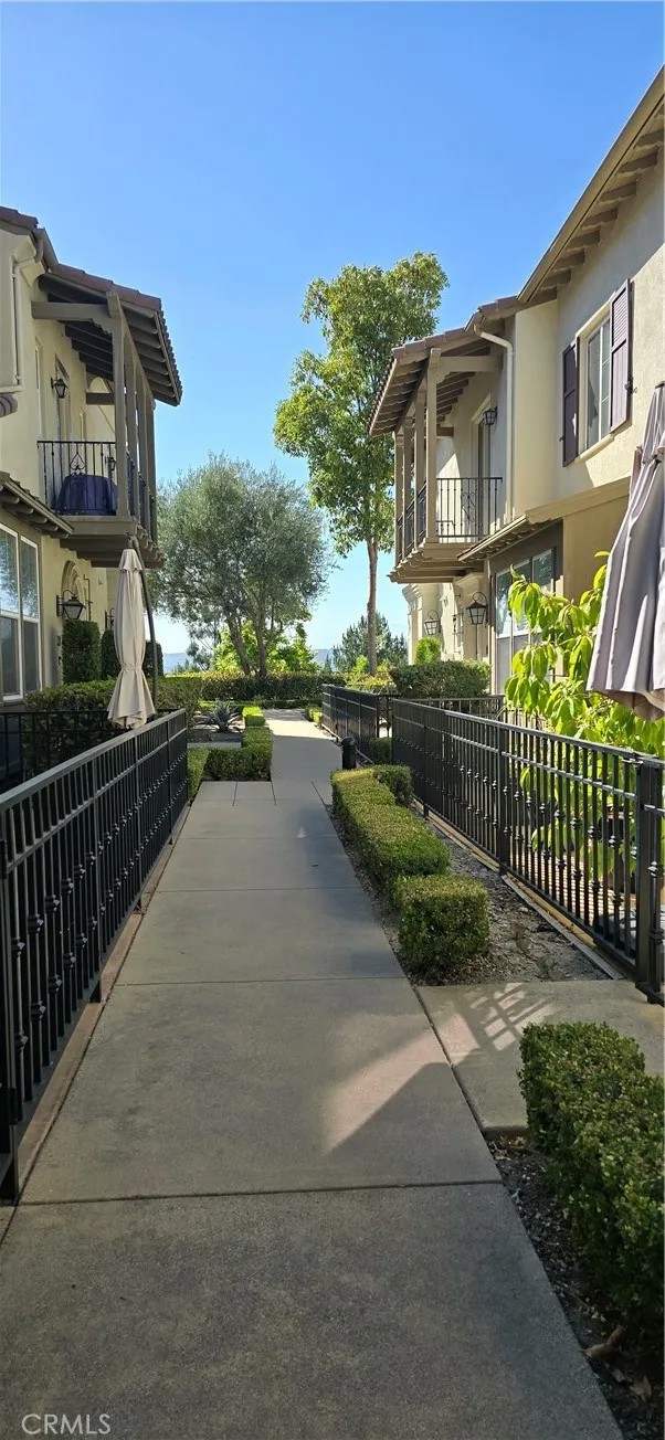 827 Terrace East 6