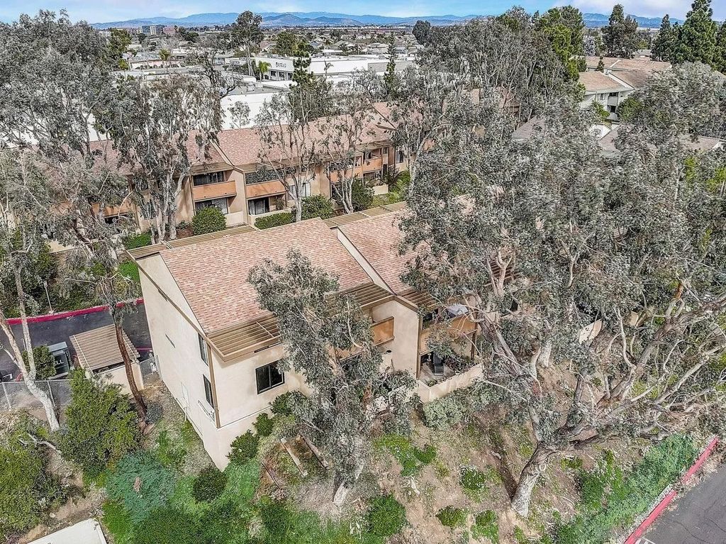 Photo of 6188 Agee St #232, San Diego, CA 92122 (MLS # 260006105)