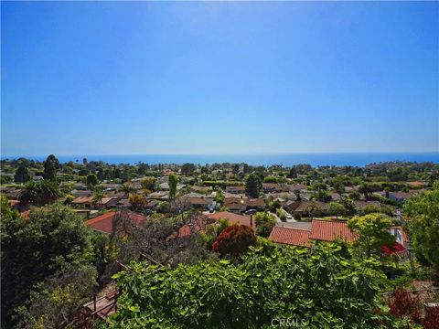 Photo of 1132 Via Zumaya, Palos Verdes Peninsula, CA 90274 (MLS # PV26094897)