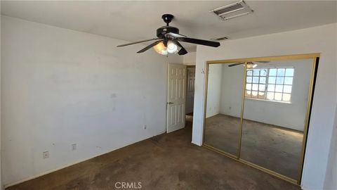 Tiny photo for 14280 Navajo Rd, Apple Valley, CA 92307 (MLS # HD25224579)