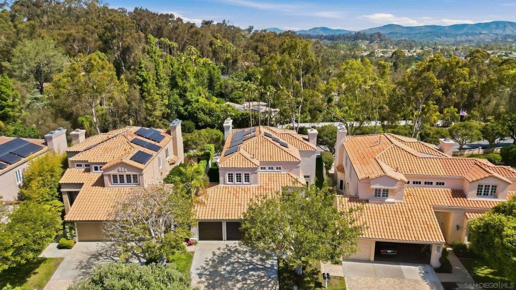 Photo of 4470 Caminito Tecera, Del Mar, CA 92014 (MLS # 260009961)