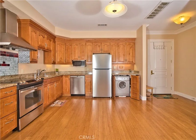 13798 Roswell Avenue B227
