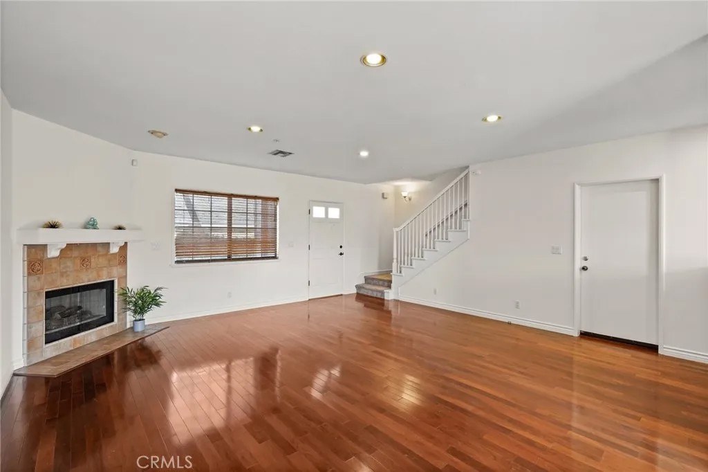 2615 Hermosa Avenue B