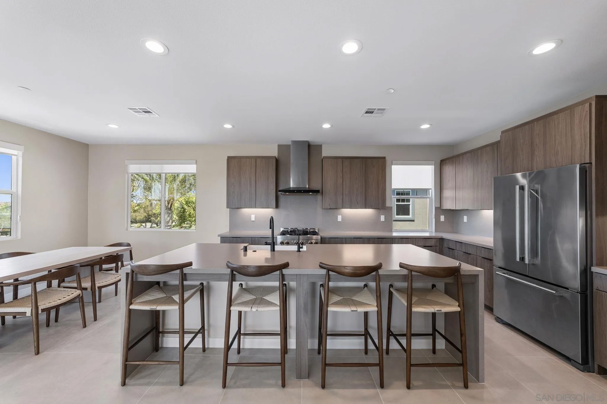 13016 Lumen Way