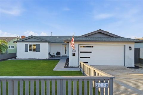 3650 Mount Acadia Blvd San Diego CA 92111