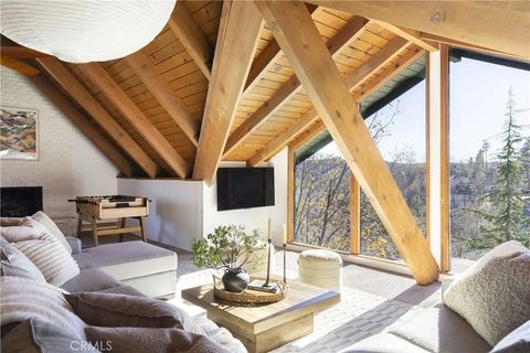 Photo of 28000 West Shore Drive, Lake Arrowhead, CA 92352 (MLS # IG25278453)