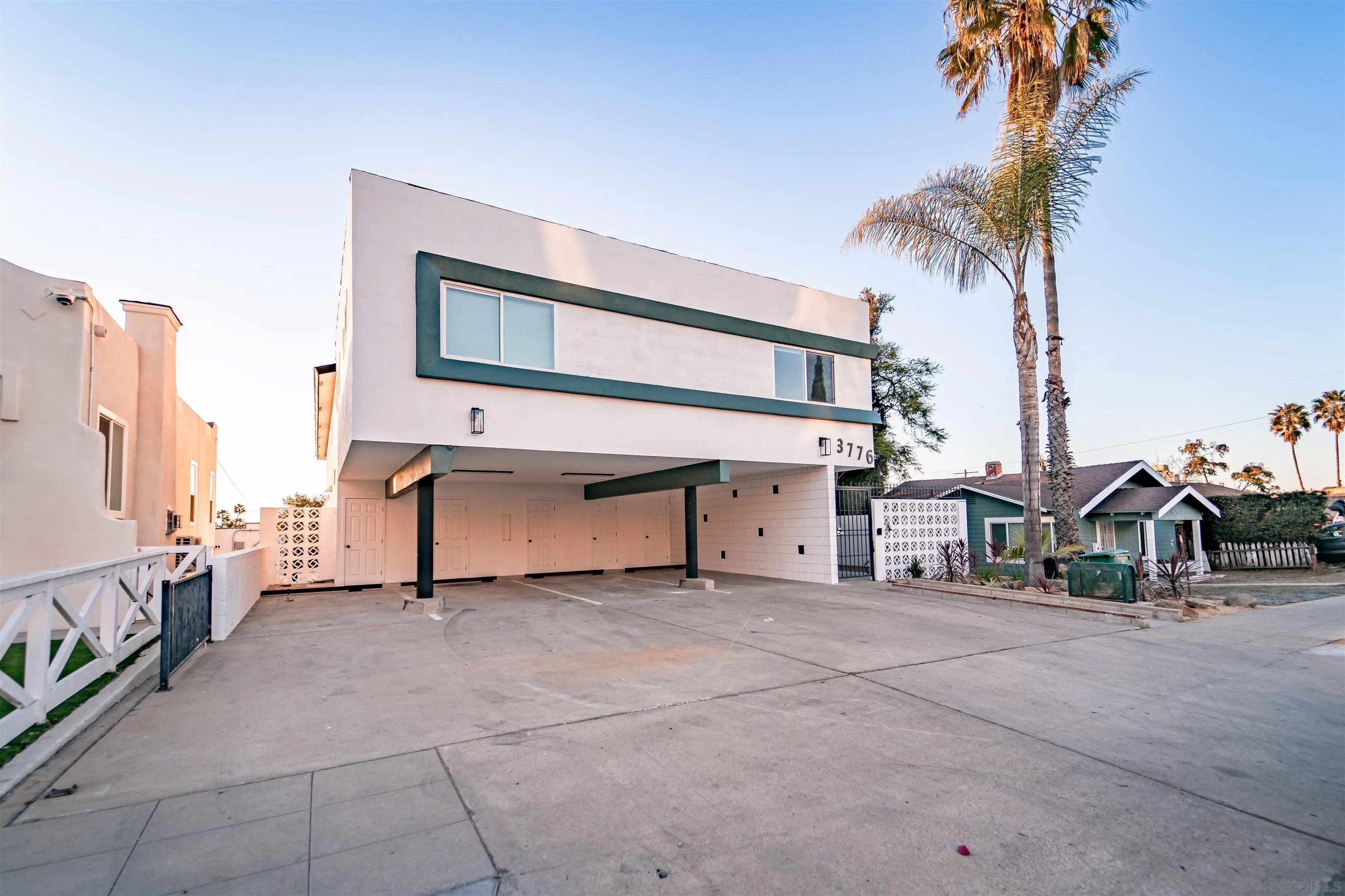 3776 Villa Ter