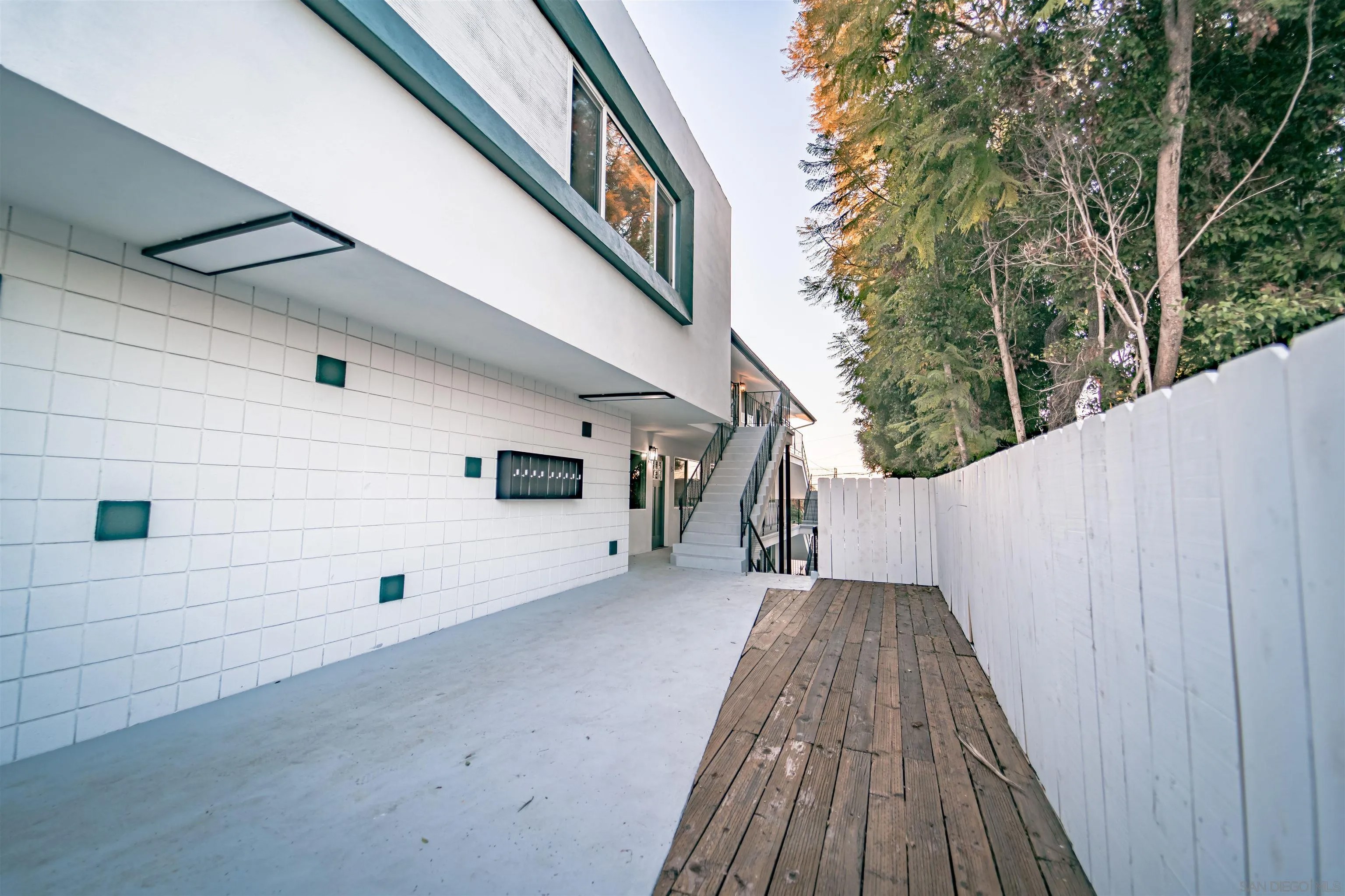 3776 Villa Ter