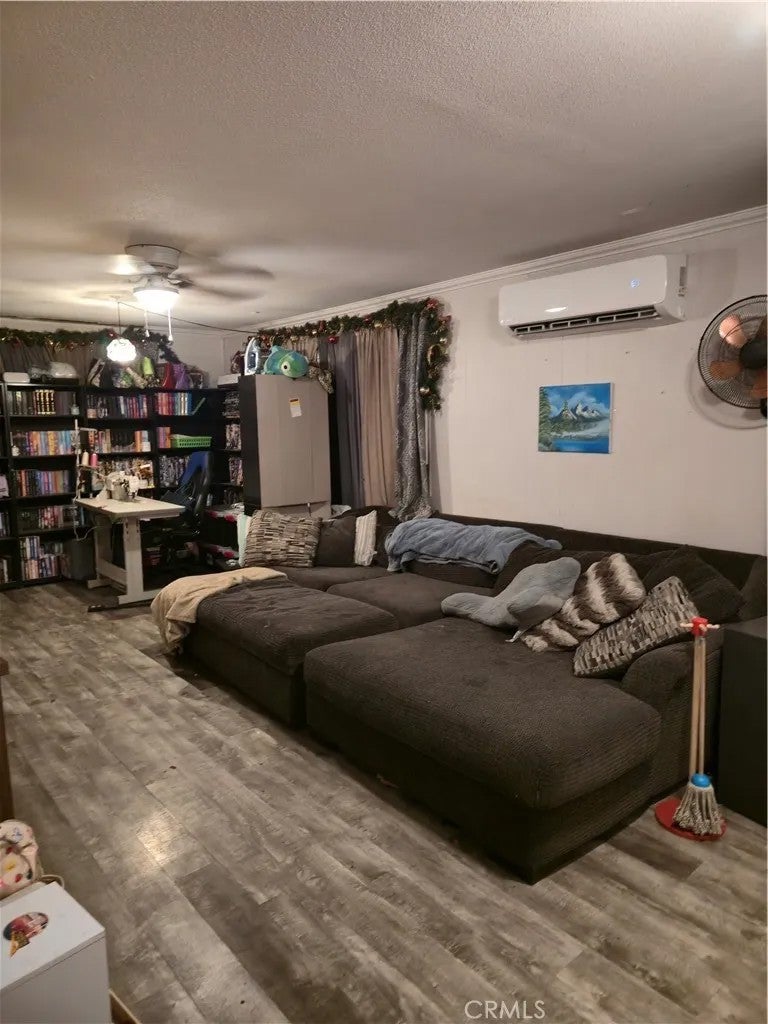 Photo of 485 Idyllwild Dr #28, San Jacinto, CA 92583 (MLS # CV26210786)