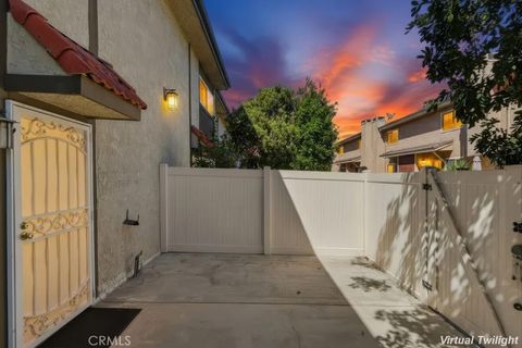 Tiny photo for 19018 Sherman Way #110, Reseda, CA 91335 (MLS # TR26082889)