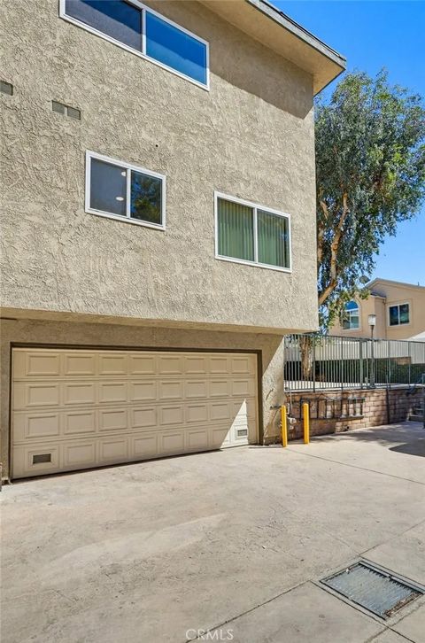 Tiny photo for 19018 Sherman Way #110, Reseda, CA 91335 (MLS # TR26082889)