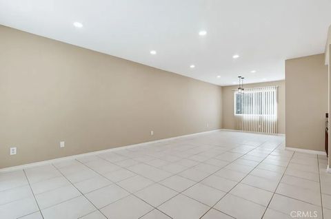 Tiny photo for 19018 Sherman Way #110, Reseda, CA 91335 (MLS # TR26082889)