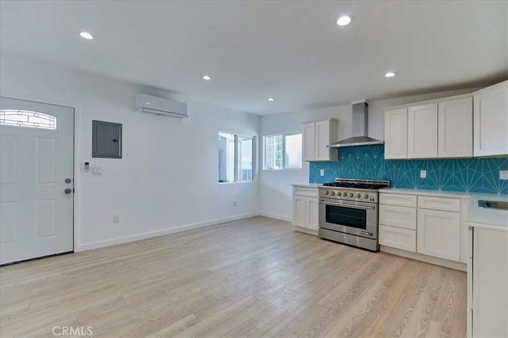402 E 93rd Street East