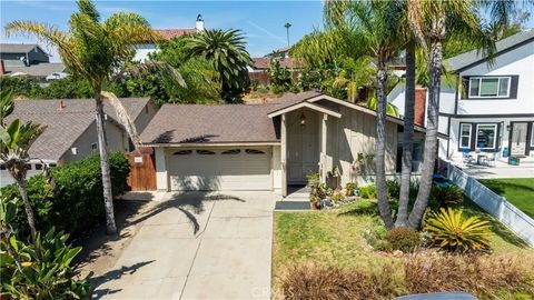 Photo of 26691 Calle Juanita, Dana Point, CA 92624 (MLS # OC26070179)