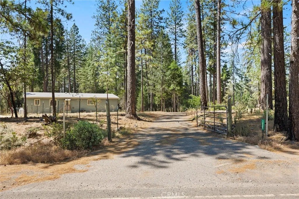 Photo of 14565 Coutolenc RD, Magalia, CA 95954 (MLS # SN26178952)
