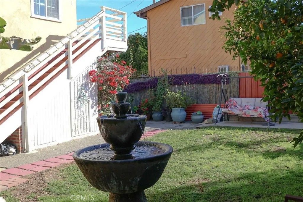 Photo of 14434 Vose Street #1/2, Van Nuys, CA 91405 (MLS # DW26044294)