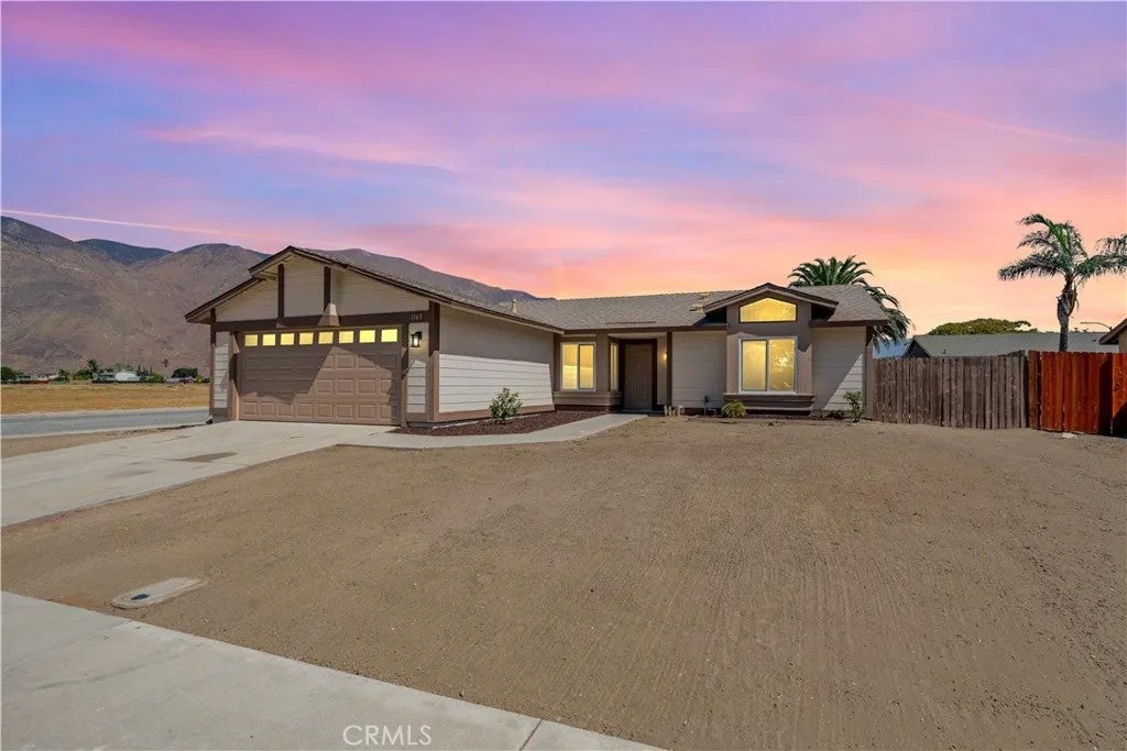 Photo of 1165 Timpanogus Court, San Jacinto, CA 92583 (MLS # SW26210052)