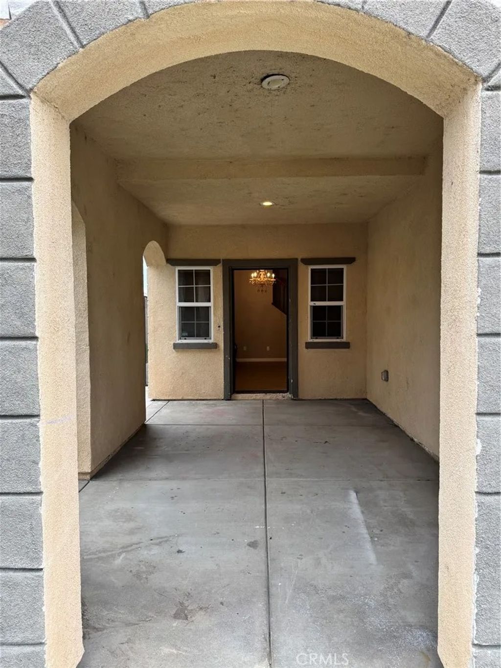 Photo of 957 W Tibbot St, Rialto, CA 92377 (MLS # CV26003490)