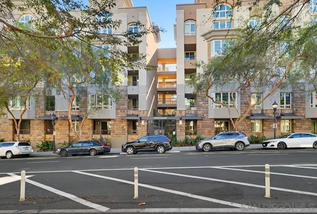 Photo of 1465 C Street #3311, San Diego, CA 92101 (MLS # 250044859)