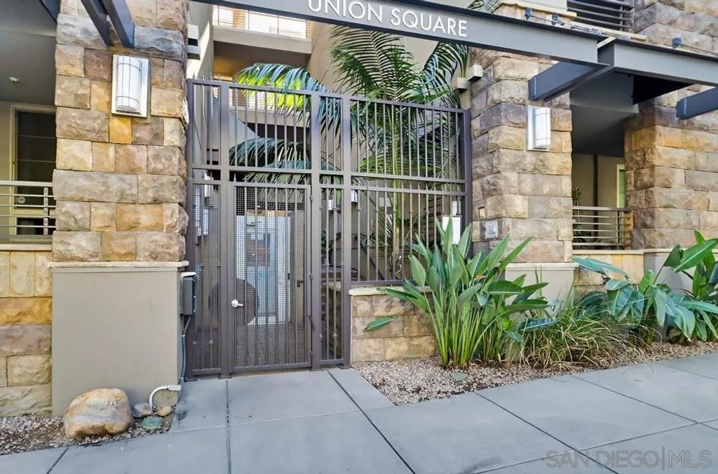 Photo of 1465 C Street #3311, San Diego, CA 92101 (MLS # 250044859)