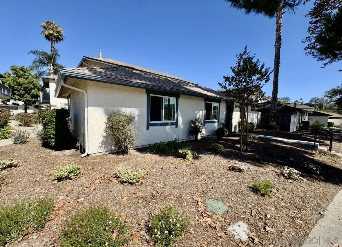 3412 Los Mochis way