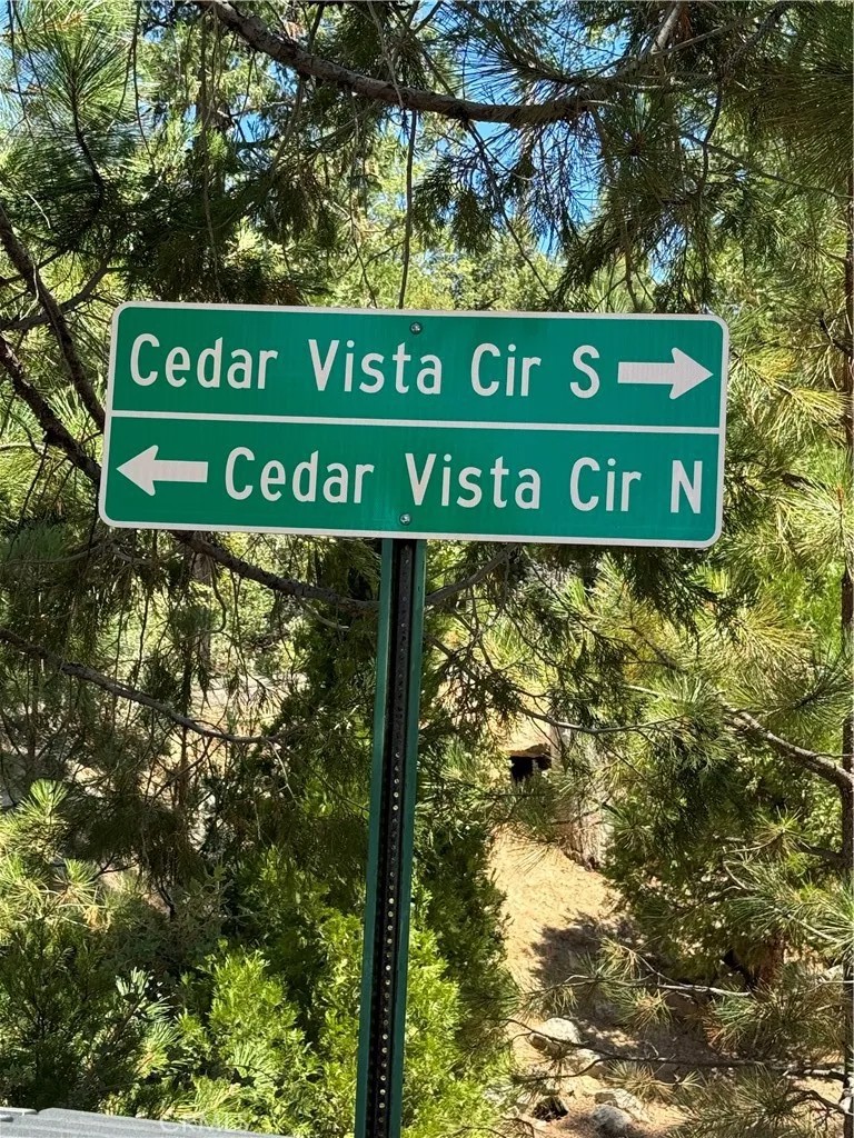 8 N Cedar Vista North