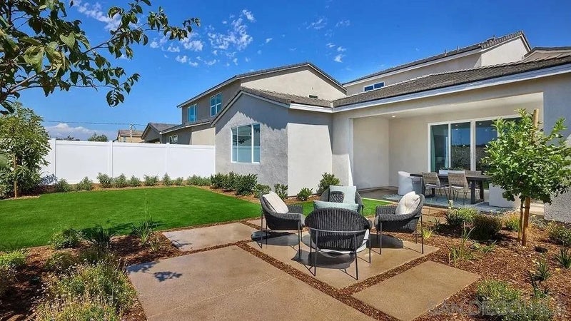 171 Mellano Way