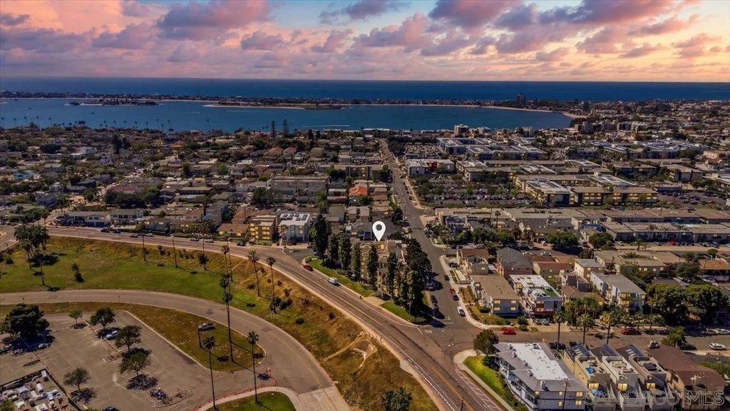 Photo of 3770 Crown Point #103, Pacific Beach, CA 92109 (MLS # 260006715)