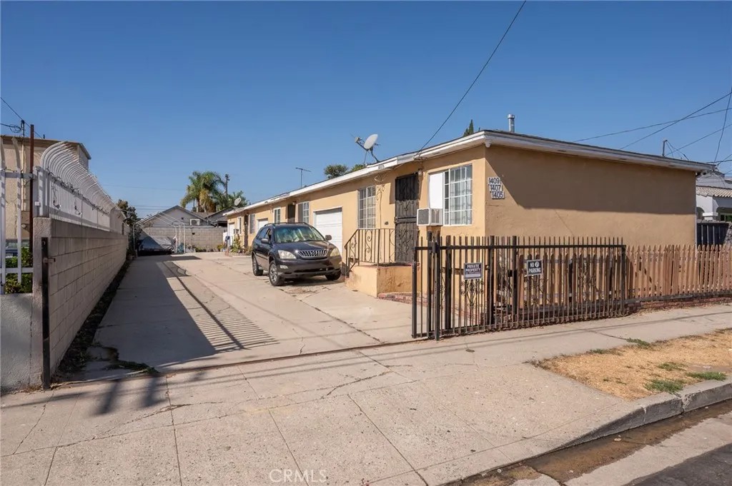 1405 Lagoon Avenue