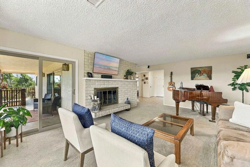 590 Elm Tree Lane